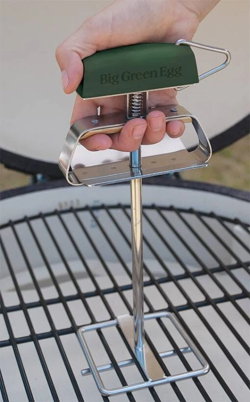 Big Green Egg Grid Lifter -Napoleon Verkoopwinkel big green egg grid lifter 2