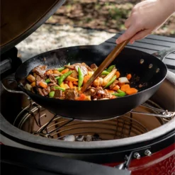 Kamado Joe Karbon Steel Wok -Napoleon Verkoopwinkel kamado joe karbon steel wok 2